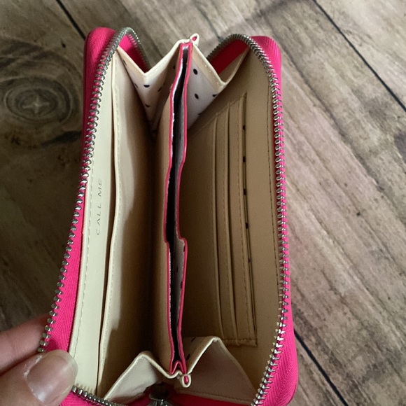 Stella and dot wallet - Picture 2 of 3